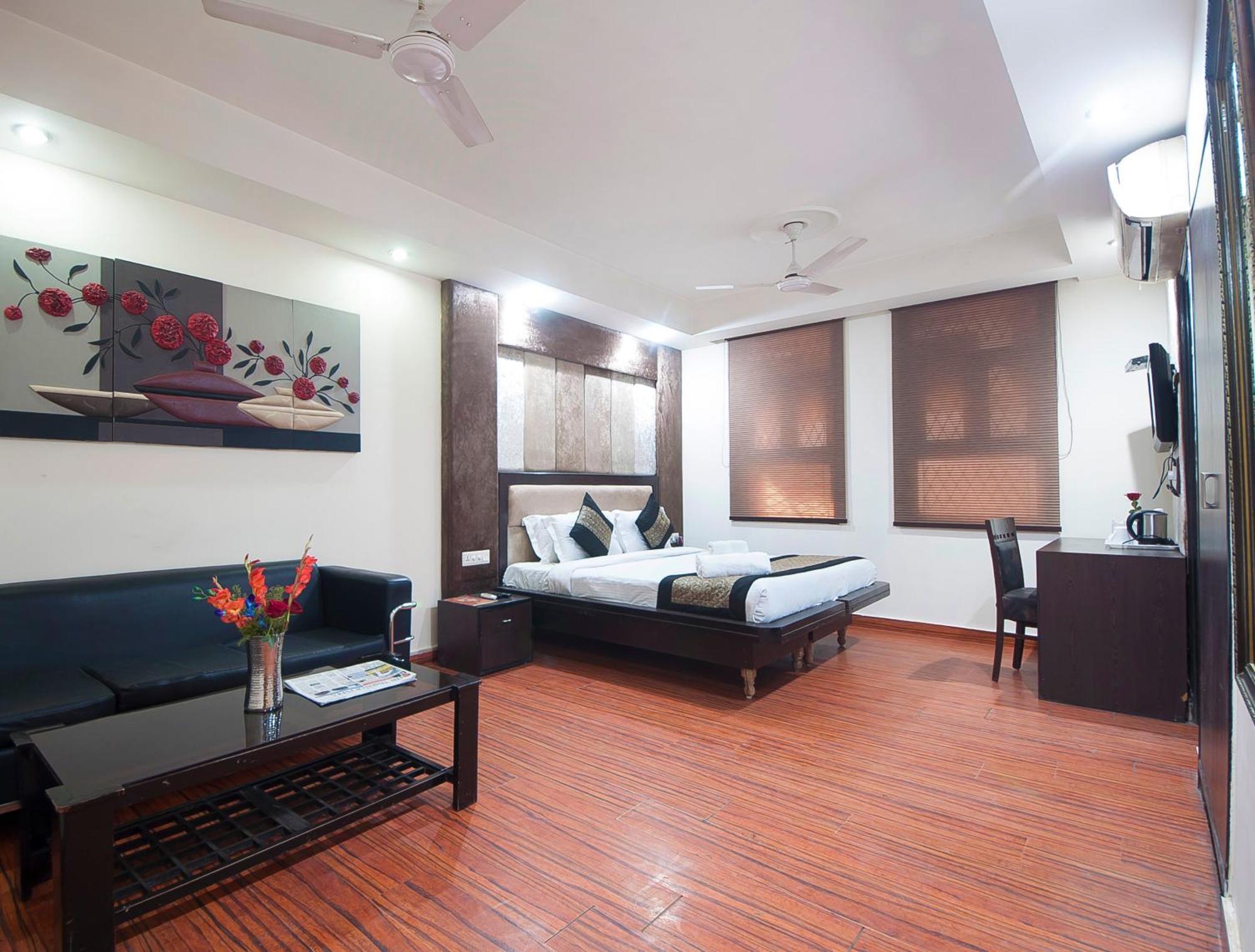 Hotel Apra Inn Neu-Delhi Exterior foto